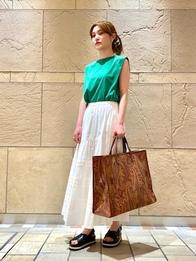 市川珠萌さんのコーディネート