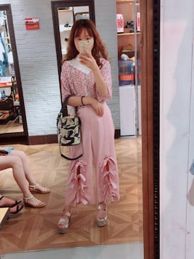 「merry jenny（メリージェニー）のアイテム（Chinos、ピンク系）」を使った、成长为想要成为的我さん（レディース・162cm）の秋コーディネート