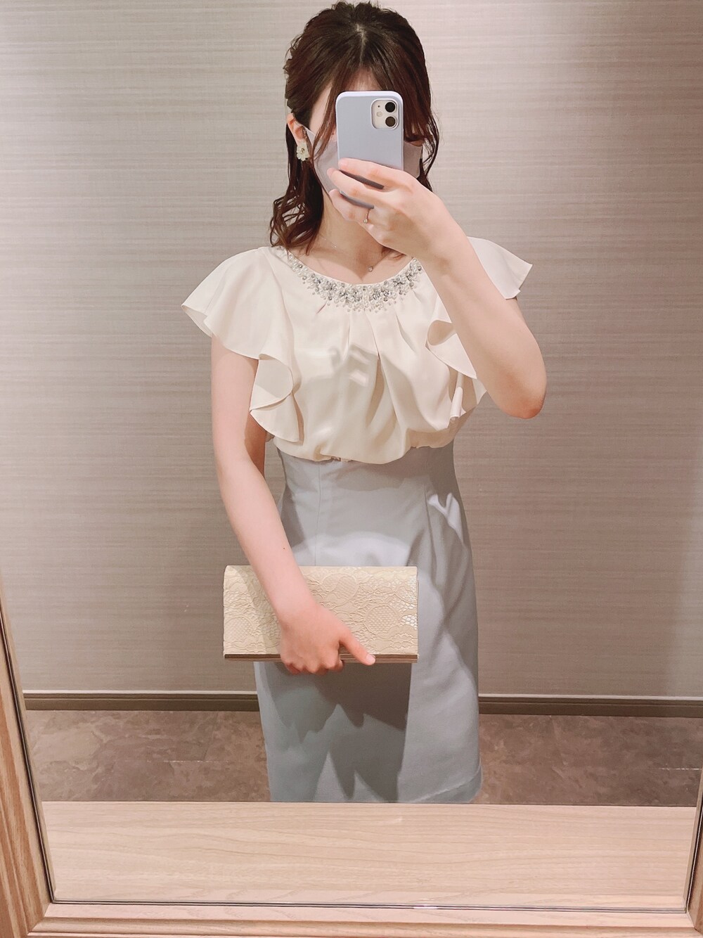 「ドレス、結婚式、お洒落さんとつながりたい」｜「Apuweiser-richeのアイテム（ドレス、ホワイト系）」を使った、micocococoさん（レディース・158cm）の春コーディネートの1枚目の写真
