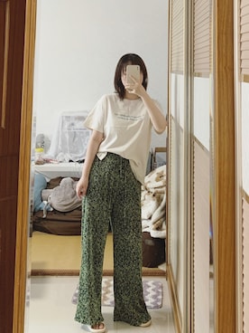 「Kastane（カスタネ）のアイテム（チノパンツ）」を使った、西瓜酱さん（レディース・163cm）の冬コーディネート