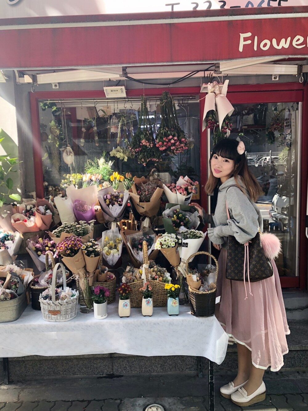 「SNIDELのアイテム（パーカー、グレー系）」を使った、奶茶小公主さん（レディース・168cm）の夏コーディネートの1枚目の写真