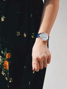 「アイテム（腕時計）」を使った、NIXONさん（レディース・164cm）の秋コーディネート