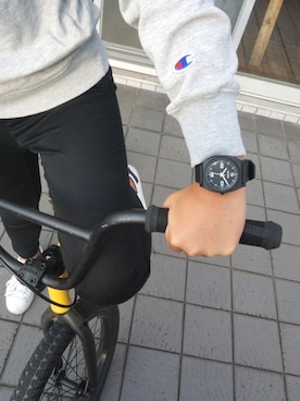 「アイテム（腕時計）」を使った、NIXONさん（レディース・164cm）の秋コーディネート