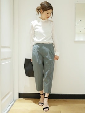 「Scye（サイ）のアイテム（パンツ）」を使った、HIROさん（レディース・164cm）の春コーディネート