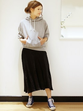 「Deuxieme Classe（ドゥーズィエムクラス）のアイテム（パーカー）」を使った、HIROさん（レディース・164cm）の秋コーディネート