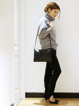 「NINA RICCI（ニナリッチ）のアイテム」を使った、HIROさん（レディース・164cm）の秋コーディネート