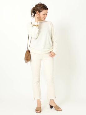 「クルーネックニット」｜HIROさん（レディース・164cm）の秋コーディネート