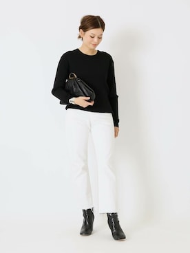 「クルーネックニット」｜HIROさん（レディース・164cm）の秋コーディネート