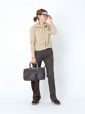 「クルーネックニット」｜HIROさん（レディース・164cm）の秋コーディネート