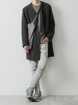 「アイテム（ノーカラーコート、ブラウン系）」を使った、AT_MMさん（メンズ・173cm）の秋コーディネート