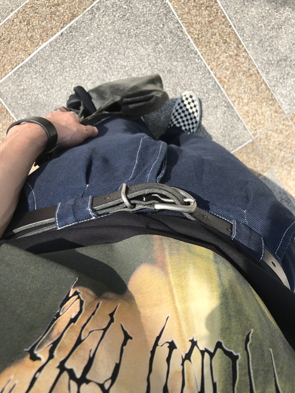 「Hender SchemeのHender Scheme tanning belt（ベルト、ブラック系）」を使った、しゃぶしゃぶランチ食べたいさん（メンズ・180cm）の夏コーディネートの1枚目の写真