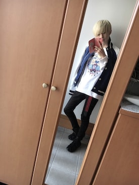 「ハイテクスニーカー」｜藤永拓さん（メンズ・172cm・10代）の冬コーディネート