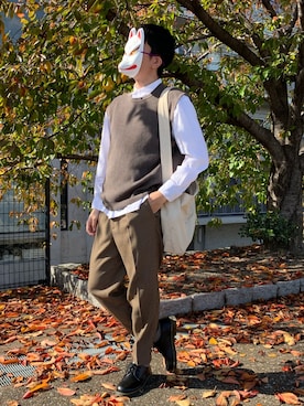 「WYM LIDNM（ウィム バイ リドム）の【WYM LIDNM】BASIC AZE KNIT VEST（ベスト、ブラウン系）」を使った、shunさん（メンズ・178cm）の秋コーディネート