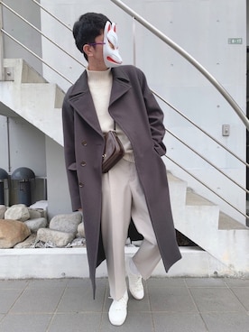 「LIDNM（リドム）のSUPER140S OFFICER COAT（チェスターコート、ブラック系）」を使った、shunさん（メンズ・178cm）の冬コーディネート
