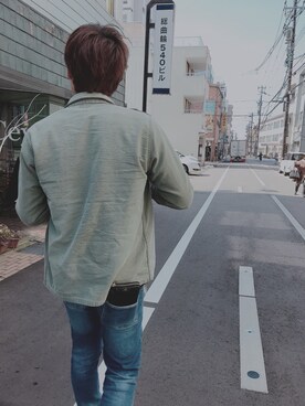「COMME des GARCONS（コムデギャルソン）のアイテム（財布）」を使った、ReOさん（メンズ・177cm）の春コーディネート