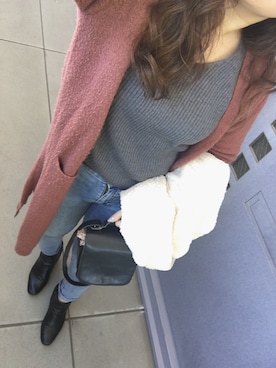 「URBAN RESEARCH（アーバンリサーチ）のアイテム（ニット/セーター、グレー系）」を使った、yさん（レディース）の冬コーディネート