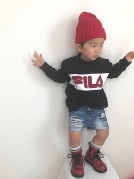 「FILA（フィラ）のアイテム（スウェット）」を使った、RUI＊SANAさん（キッズ・90cm）の秋コーディネート