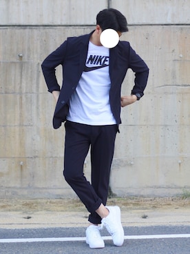 「AKM(エイケイエム)のアイテム(スラックス)」を使った、しんごさん(メンズ・175cm)の春コーディネート