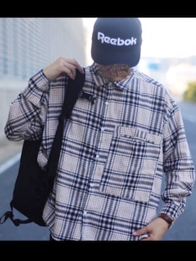 「URBAN RESEARCH（アーバンリサーチ）のアイテム（腕時計）」を使った、しんごさん（メンズ・175cm）の秋コーディネート