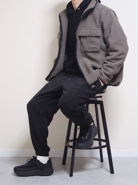 「HOOK（フック）のアイテム（パンツ）」を使った、しんごさん（メンズ・175cm）の秋コーディネート