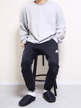 サンダルを使った トレーナー のメンズ人気ファッションコーディネート Wear