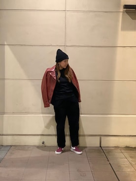 「アイテム（ライダースジャケット、レッド系）」を使った、Natsuki.Cさん（レディース・165cm）の冬コーディネート