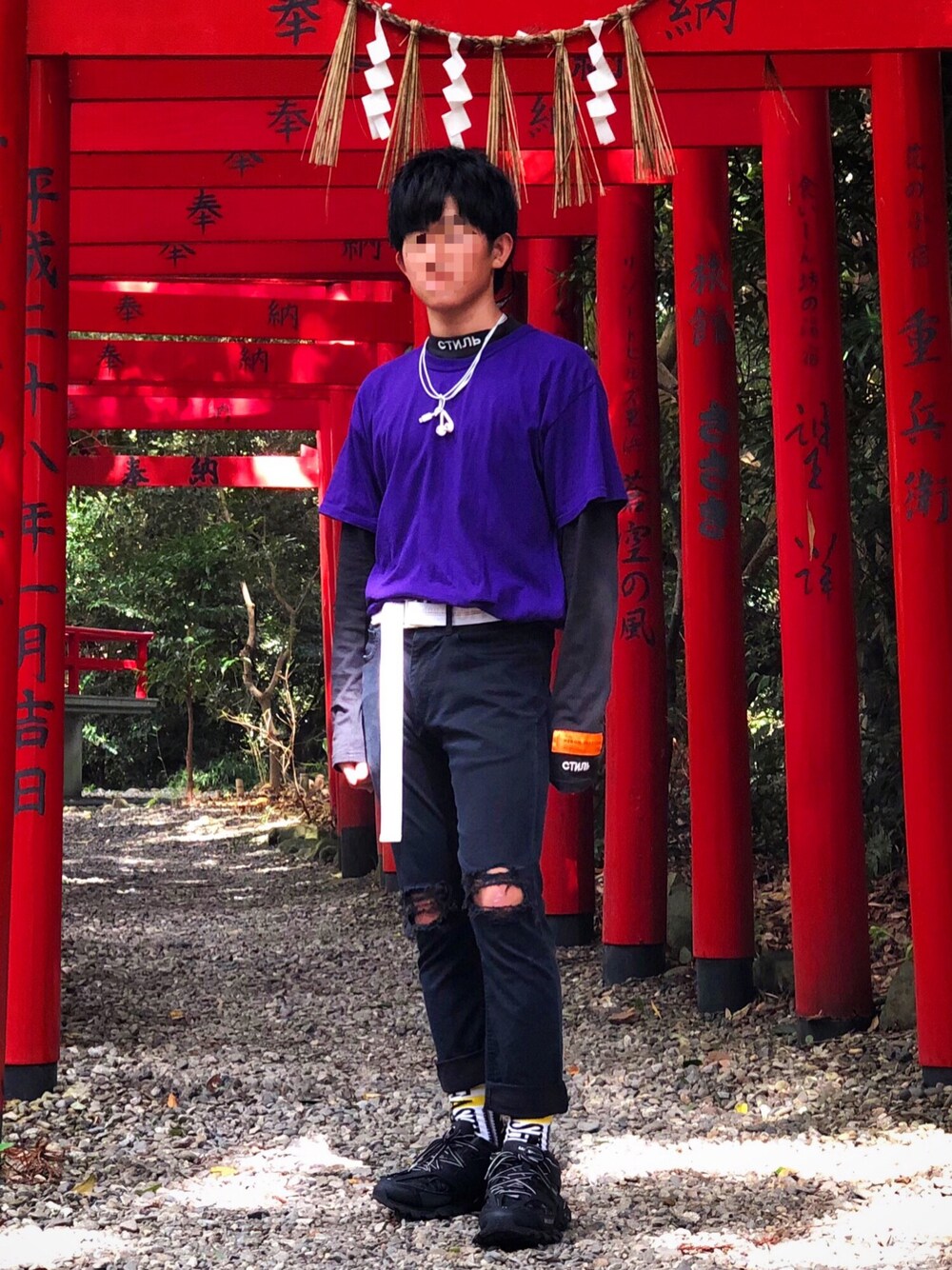 「HERON PRESTONのアイテム（トップス、ブラック系）」を使った、koyoさん（メンズ・162cm）の秋コーディネートの1枚目の写真