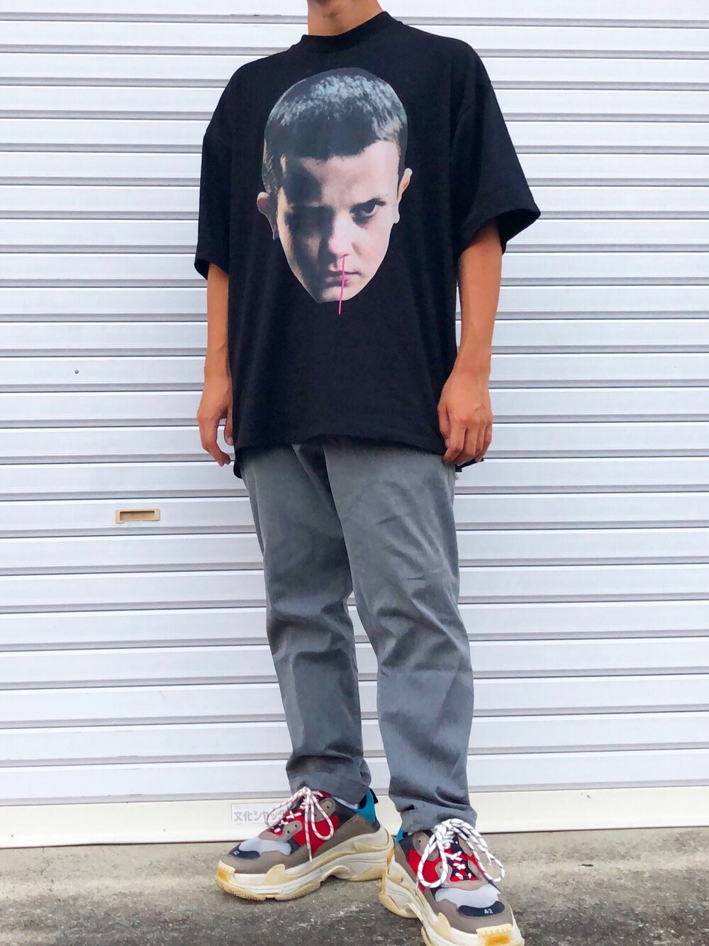 「LEGENDAのアイテム（Tシャツ/カットソー、ブラック系）」を使った、koyoさん（メンズ・162cm）の秋コーディネートの1枚目の写真