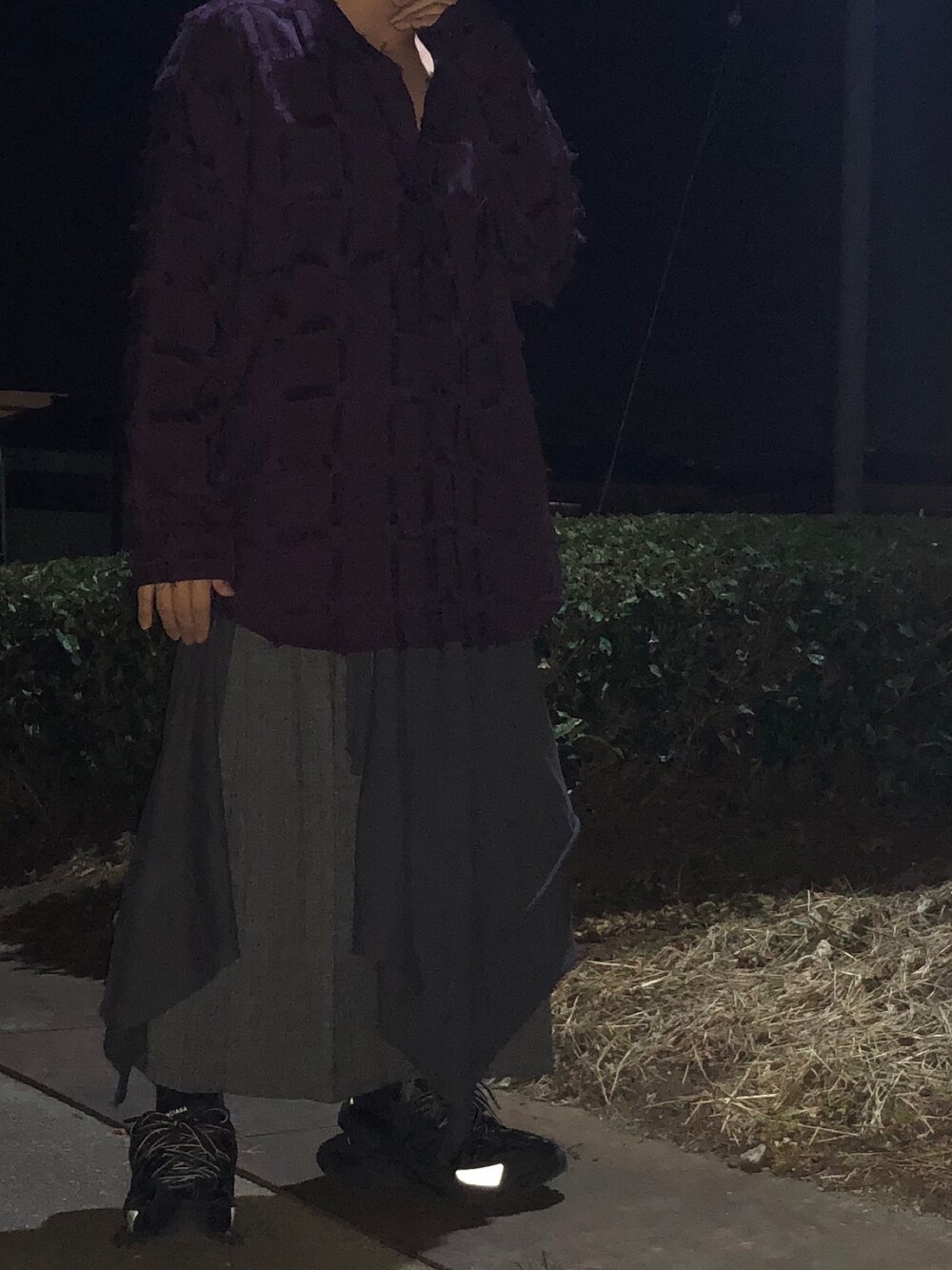「秋冬コーデ、シンプル、秋コーデ、大人カジュアル、ビッグシルエット、ラフ、モノトーンコーデ、古着MIX、古着、古着コーデ」｜「NO ID.のms3614-フリンジチェックショートカラープルオーバーＳＨ シャツ（シャツ/ブラウス、レッド系）」を使った、koyoさん（メンズ・162cm）の秋コーディネートの1枚目の写真