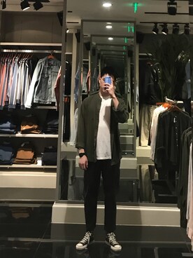 「Abercrombie&Fitch（アバークロンビーアンドフィッチ）のアイテム（シャツ/ブラウス）」を使った、c6394さん（メンズ・181cm）の秋コーディネート