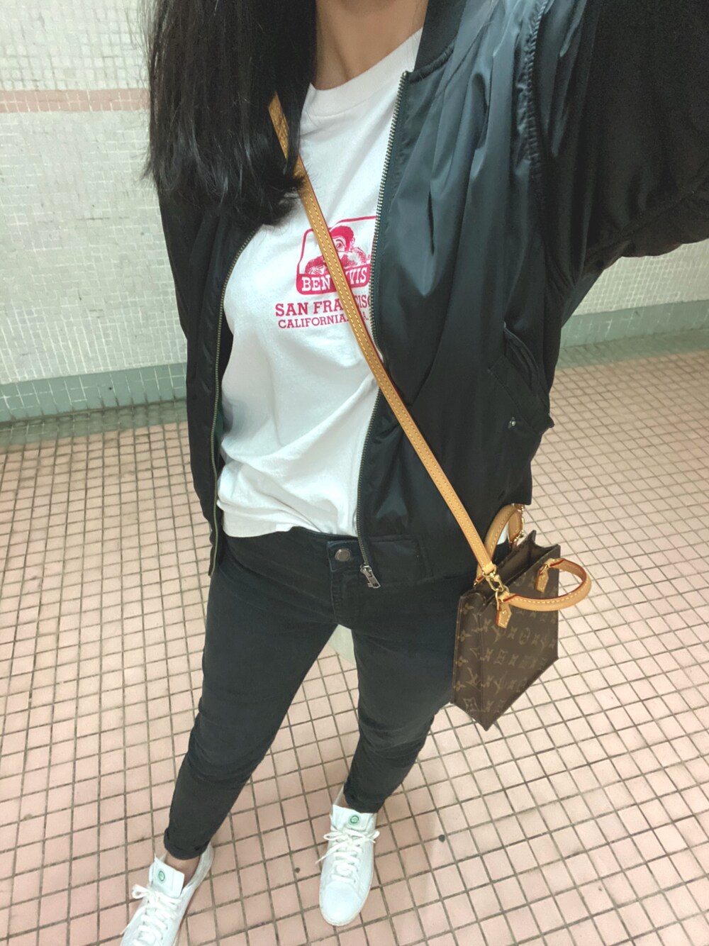 「ootd、春コーデ、今日のコーデ、女の子、LouisVuitton、BEN DAVIS、adidas、niko and ...」｜「niko and...のアイテム（MA-1、ブラック系）」を使った、K.Lさん（レディース・162cm）の春コーディネートの1枚目の写真