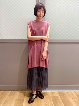 「アイテム（タンクトップ、グレー系）」を使った、ayanaさん（レディース・155cm）の夏コーディネート