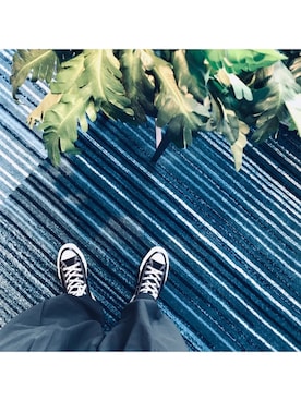 「CONVERSE TOKYO（コンバーストウキョウ）のアイテム（シューズ）」を使った、stephenjaさん（メンズ・170cm）の春コーディネート
