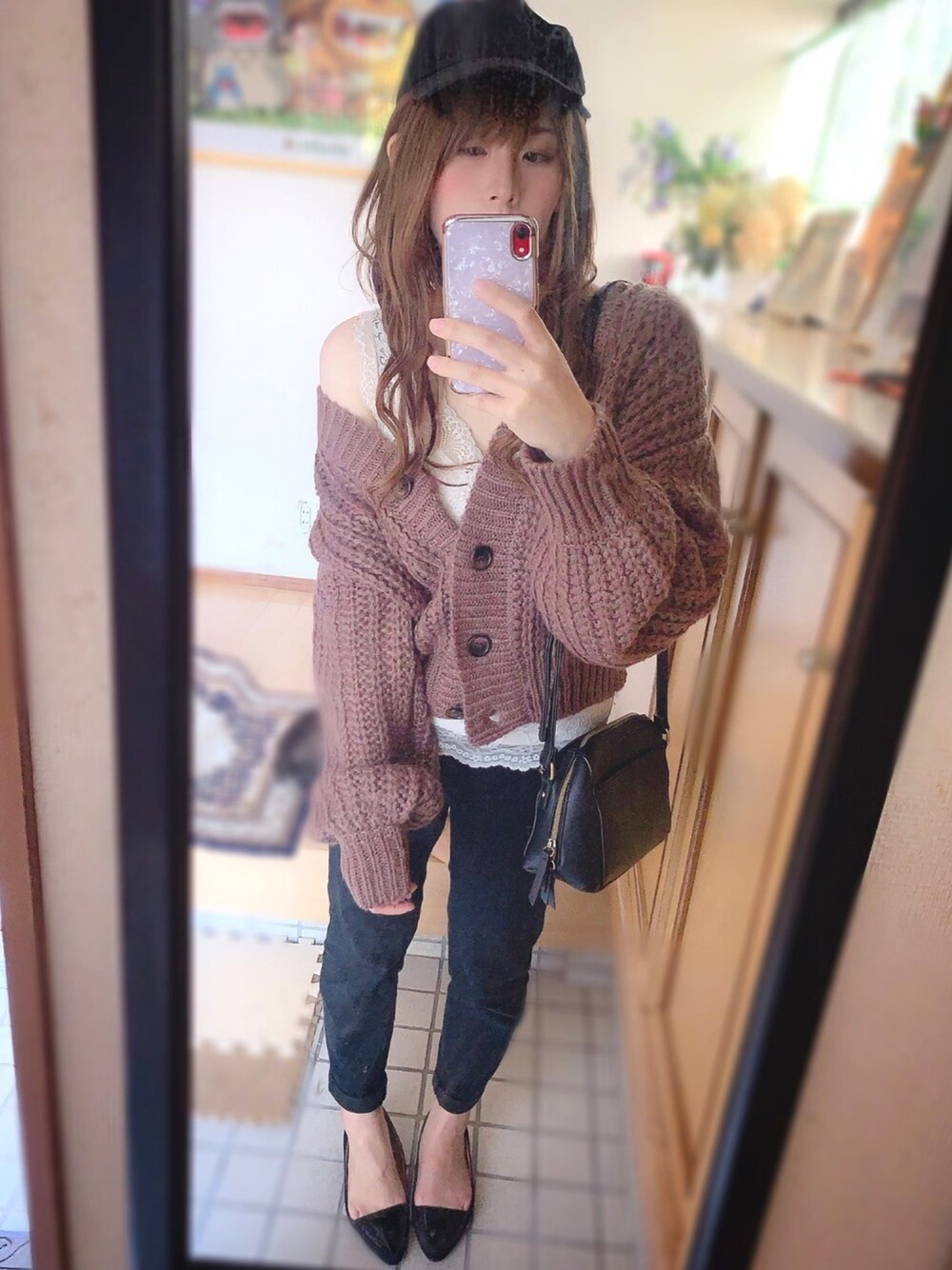 「秋コーデ、パンツスタイル、プチプラコーデ、秋、GU、カーディガン、ブラウン、秋色、お洒落さんとつながりたい、キャメル」｜「GUのアイテム（キャップ、ブラック系）」を使った、ひかさん（レディース・157cm）の秋コーディネートの1枚目の写真