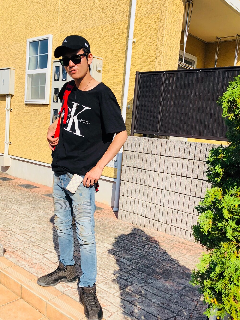 「口で吐くのは冗談！足で履くのはジョーダン」｜「NEW ERAのアイテム（キャップ、ブラック系）」を使った、kentoさん（メンズ・173cm）の夏コーディネートの1枚目の写真
