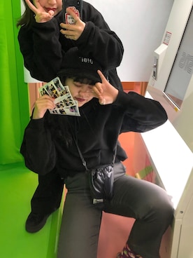 「OPENING CEREMONY（オープニングセレモニー）のアイテム（ショルダーバッグ）」を使った、ユユメさん（レディース・166cm）の冬コーディネート