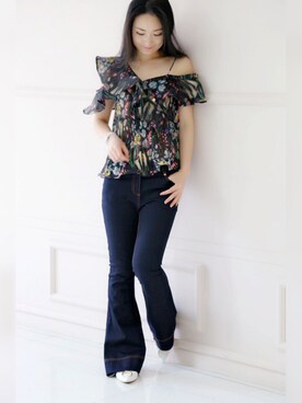 「iT（イット）のアイテム（パンツ）」を使った、abnormalckkさん（レディース・165cm）の春コーディネート