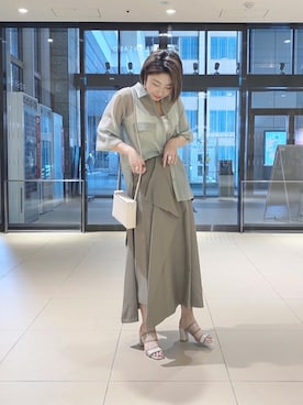 「CLANE（クラネ）のアイテム（スカート）」を使った、Rina Okabeさん（レディース・163cm）の春コーディネート