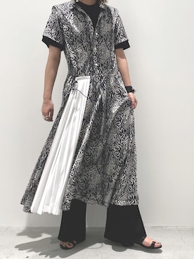 「TOGA PULLA（トーガ　プルラ）のアイテム（ワンピース/ドレス）」を使った、Rina Okabeさん（レディース・163cm）の春コーディネート