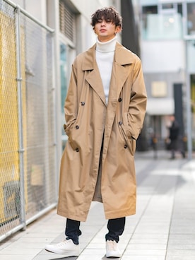 「アイテム（トレンチコート）」を使った、estofficialさん（メンズ・175cm・10代）の冬コーディネート