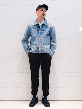 「アイテム（デニムジャケット）」を使った、吉岡 レオさん（メンズ・175cm）の冬コーディネート