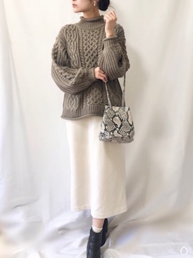 「RECTANGLE」｜「アイテム（ハンドバッグ）」を使った、まなのんさん（レディース・160cm）の冬コーディネート