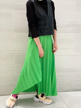 横井亜紀さんのコーディネート