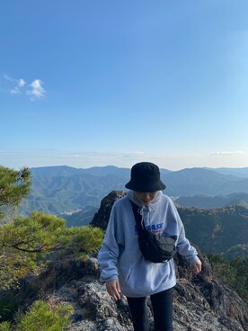 パーカーを使った 登山 のレディース人気ファッションコーディネート Wear