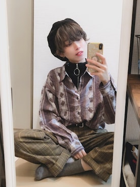 「柄シャツ」｜「アイテム（ハンチング/ベレー帽）」を使った、服好き美容師たけやんです🏳️‍🌈さん（レディース・159cm）の冬コーディネート