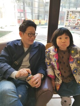 「アイテム（フレグランス、ゴールド系）」を使った、きんぐ　さん（メンズ・172cm）の冬コーディネート