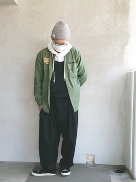 「glamb（グラム）のアイテム（サロペット/オーバーオール）」を使った、きんぐ　さん（メンズ・172cm）の春コーディネート