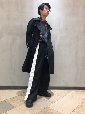 「DIESEL（ディーゼル）のアイテム（トレンチコート）」を使った、TOMさん（メンズ・170cm）の冬コーディネート