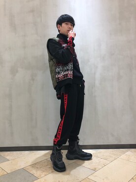 「ストリート服が好き」｜「アイテム（その他アウター）」を使った、TOMさん（メンズ・170cm）の秋コーディネート