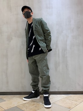 「アイテム（デニムジャケット、グリーン系）」を使った、TOMさん（メンズ・170cm）の夏コーディネート